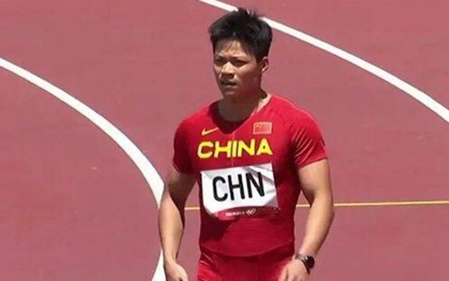 惩罚女友扒开灌肠姜罚