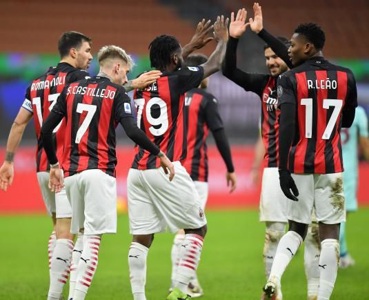 私人美女教练